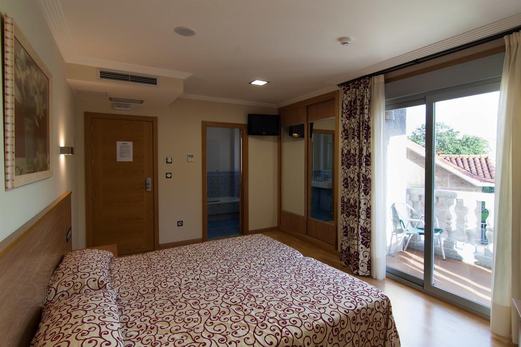 Pontus Veteris Hotel Sanxenxo Bagian luar foto