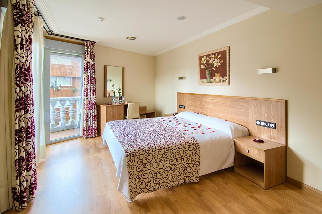 Pontus Veteris Hotel Sanxenxo Bagian luar foto