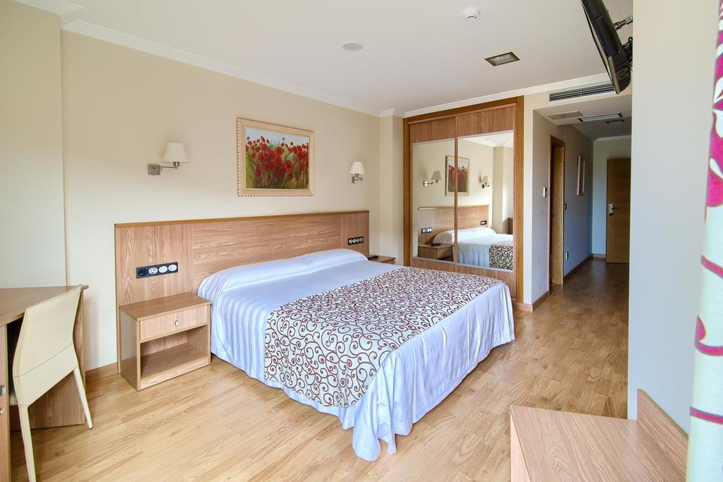 Pontus Veteris Hotel Sanxenxo Bagian luar foto