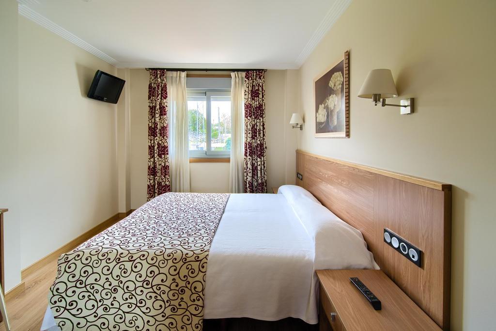 Pontus Veteris Hotel Sanxenxo Bagian luar foto